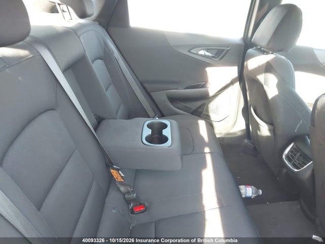 1G1ZD5ST1LF137569 Chevrolet MALIBU LT