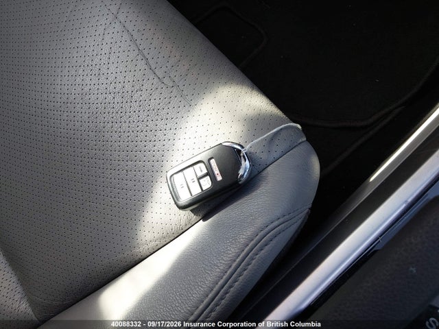 Продажа на аукционе авто 2017 Honda Accord Exl, vin: 1HGCR3F87HA800268, номер лота: 40088332