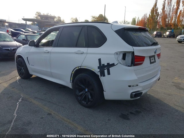 BMW X5 2016 5UXKR0C57G0P19941 Image 3