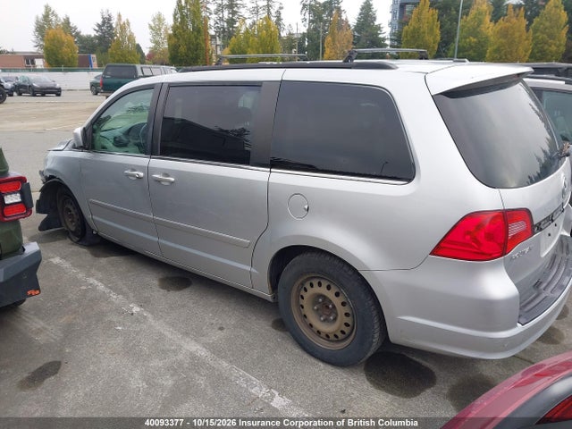 Продажа на аукционе авто 2011 Volkswagen Routan Comfortline, vin: 2V4RW3DG2BR645746, номер лота: 40093377