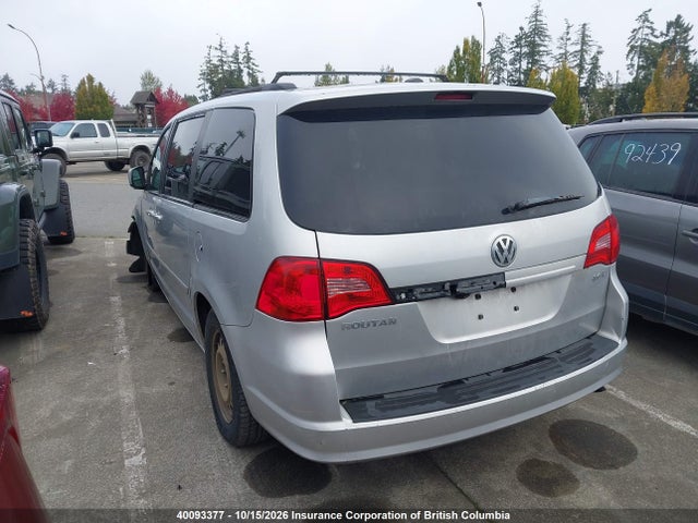 Продажа на аукционе авто 2011 Volkswagen Routan Comfortline, vin: 2V4RW3DG2BR645746, номер лота: 40093377