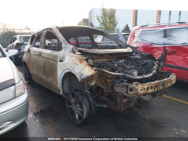 40093403 :رقم المزاد ، 1FMCU9HD6KUC41517 vin ، 2019 Ford Escape Sel مزاد بيع