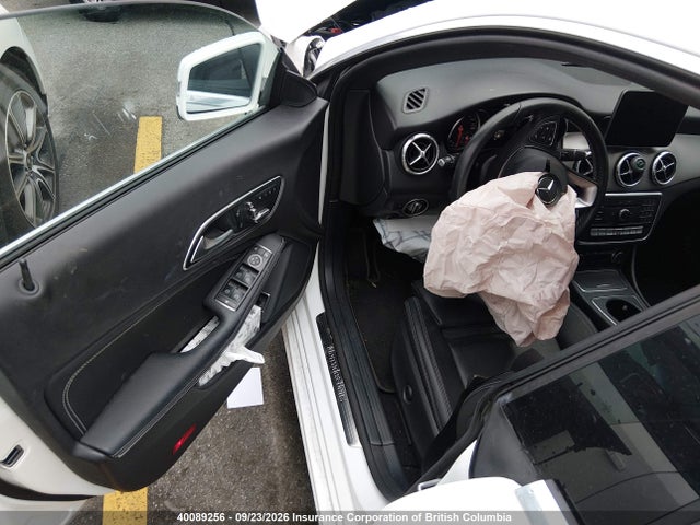 WDDSJ4GBXJN657824 Mercedes-Benz CLA 250 4MATIC