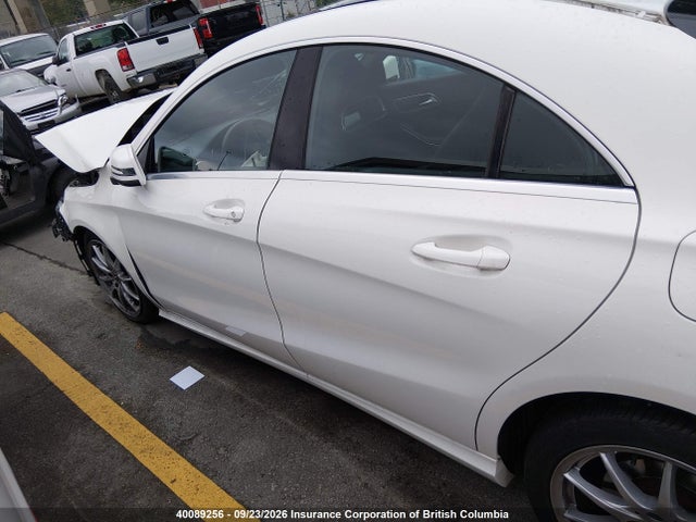 WDDSJ4GBXJN657824 Mercedes-Benz CLA 250 4MATIC
