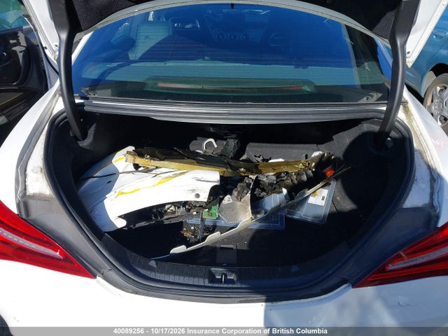 WDDSJ4GBXJN657824 Mercedes-Benz CLA 250 4MATIC