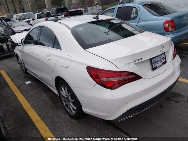 WDDSJ4GBXJN657824 Mercedes-Benz CLA 250 4MATIC