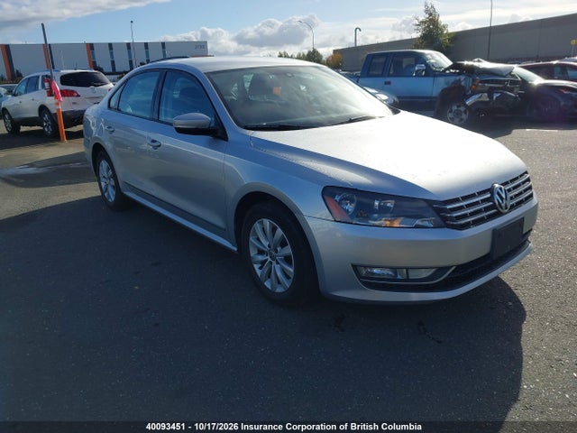 40093451 :رقم المزاد ، 1VWAN7A36DC076802 vin ، 2013 Volkswagen Passat S مزاد بيع
