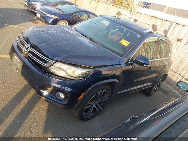 40093458 :رقم المزاد ، WVGLV7AX4HW508690 vin ، 2017 Volkswagen Tiguan Highline مزاد بيع