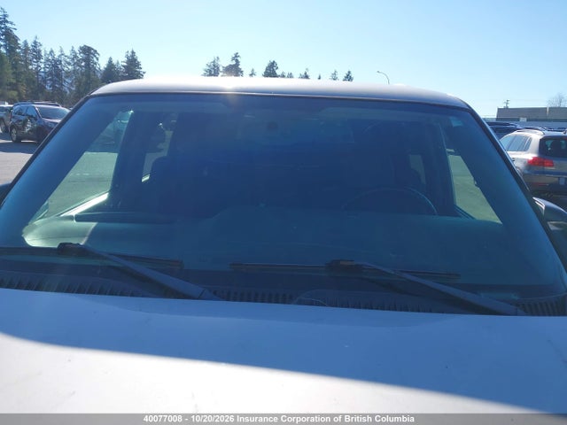 40077008 :رقم المزاد ، 1GTHK23225F880676 vin ، 2005 Gmc Sierra K2500 Heavy Duty مزاد بيع