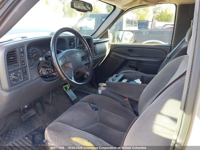 40077008 :رقم المزاد ، 1GTHK23225F880676 vin ، 2005 Gmc Sierra K2500 Heavy Duty مزاد بيع