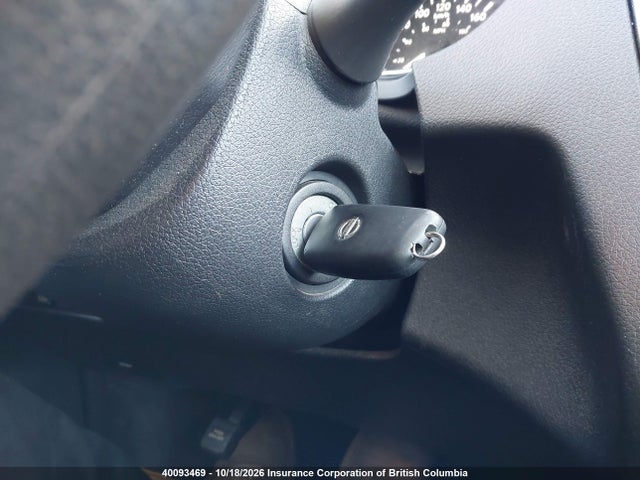 40093469 :رقم المزاد ، 5N1AT2MV8JC721627 vin ، 2018 Nissan Rogue مزاد بيع