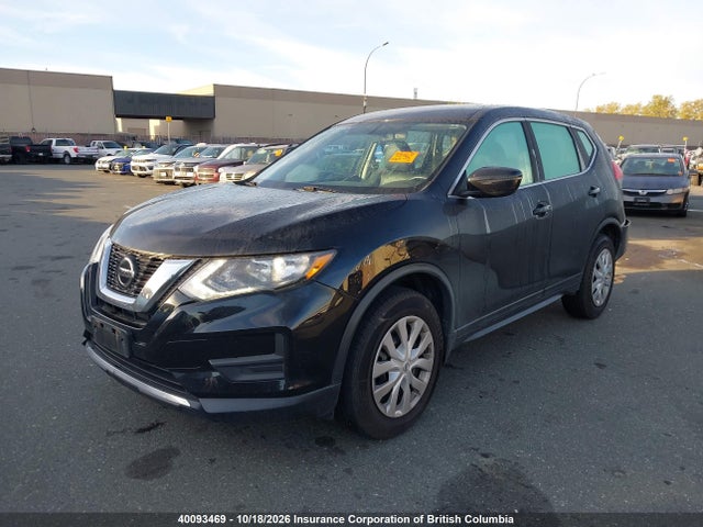 40093469 :رقم المزاد ، 5N1AT2MV8JC721627 vin ، 2018 Nissan Rogue مزاد بيع