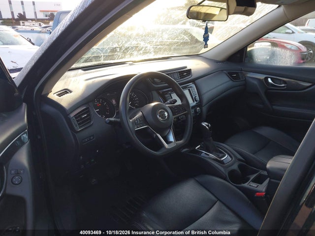 40093469 :رقم المزاد ، 5N1AT2MV8JC721627 vin ، 2018 Nissan Rogue مزاد بيع