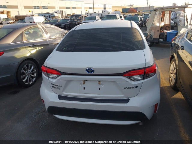 40093491 :رقم المزاد ، JTDBAMDE6NJ039227 vin ، 2022 Toyota Corolla Hybrid Base W/li Battery مزاد بيع