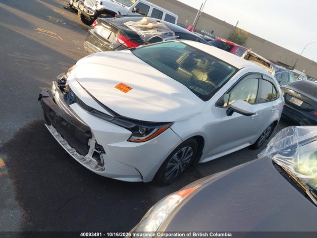 40093491 :رقم المزاد ، JTDBAMDE6NJ039227 vin ، 2022 Toyota Corolla Hybrid Base W/li Battery مزاد بيع