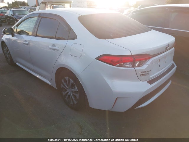 40093491 :رقم المزاد ، JTDBAMDE6NJ039227 vin ، 2022 Toyota Corolla Hybrid Base W/li Battery مزاد بيع