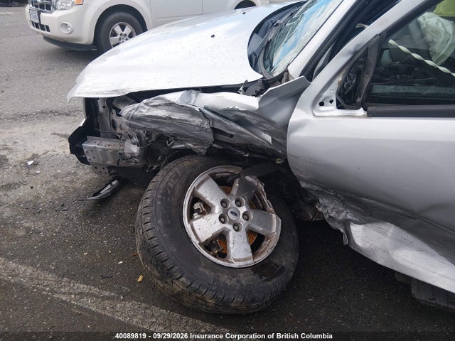 2009 Ford Escape Xlt მანქანა იყიდება აუქციონზე, vin: 1FMCU93G09KA90973, აუქციონის ნომერი: 40089819