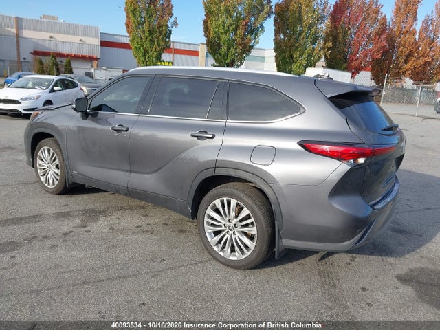 Продажа на аукционе авто 2023 Toyota Highlander Hybrid Limited/hybrid Platinum, vin: 5TDEBRCH8PS124675, номер лота: 40093534
