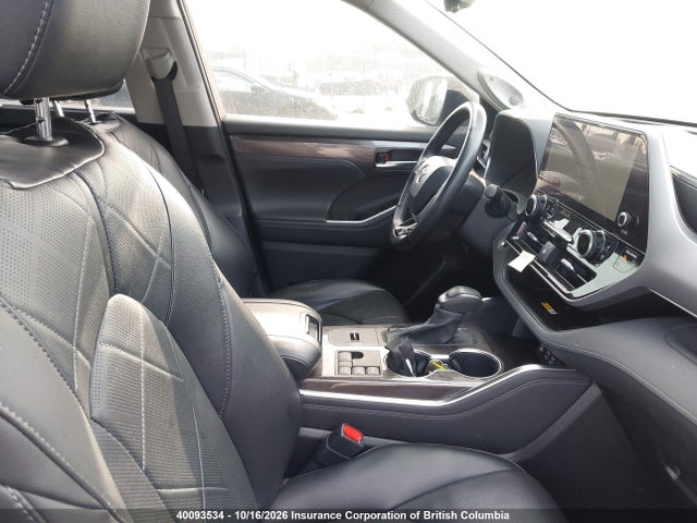 Продажа на аукционе авто 2023 Toyota Highlander Hybrid Limited/hybrid Platinum, vin: 5TDEBRCH8PS124675, номер лота: 40093534
