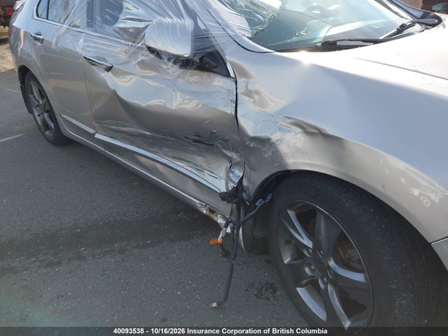 40093538 :رقم المزاد ، JH4CU26639C802528 vin ، 2009 Acura Tsx مزاد بيع