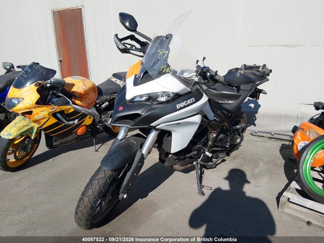 Ducati Multistrada 950 2017 ZDMAAEDT1HB019132 Image 2