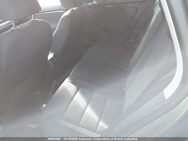 3VWPL7AJXEM621026 Volkswagen Jetta