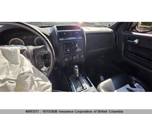 2008 Ford Escape Limited მანქანა იყიდება აუქციონზე, vin: 1FMCU94168KE44407, აუქციონის ნომერი: 40093573