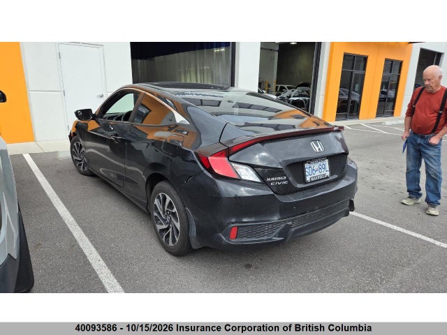 2017 Honda Civic მანქანა იყიდება აუქციონზე, vin: 2HGFC4B64HH401490, აუქციონის ნომერი: 40093586