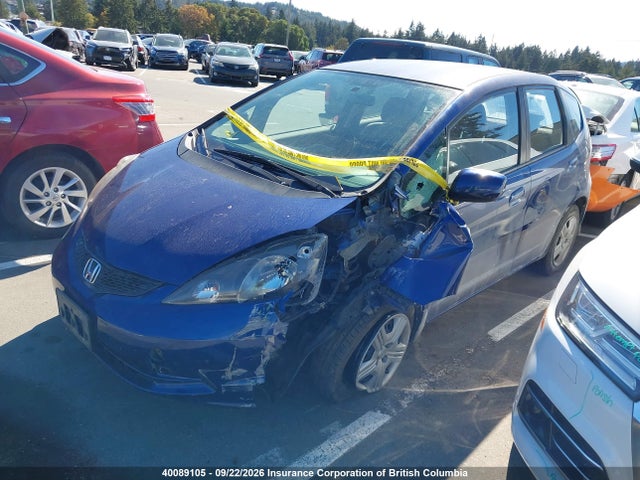 Honda FIT LX 2014 LUCGE8H50E3002296 Image 2
