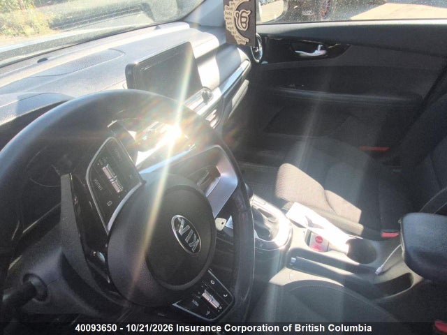 40093650 :رقم المزاد ، 3KPF54AD0KE068765 vin ، 2019 Kia Forte مزاد بيع