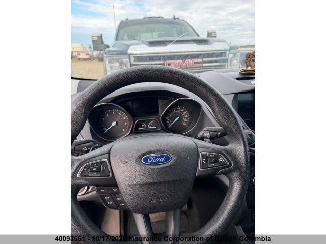 1FMCU9GD9HUA72085 Ford ESCAPE SE