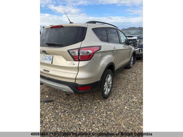 1FMCU9GD9HUA72085 Ford ESCAPE SE