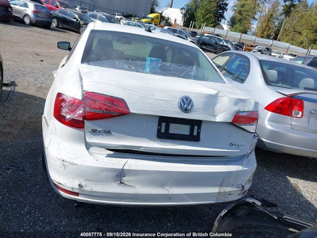3VW2K7AJ3FM335923 Volkswagen JETTA S