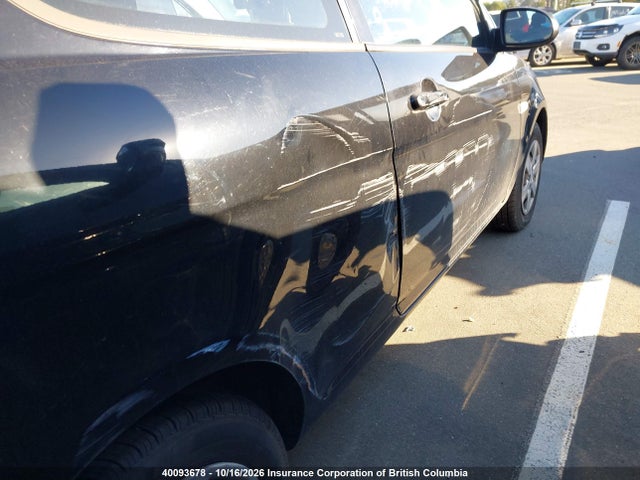 40093678 :رقم المزاد ، KMHCN35C09U136472 vin ، 2009 Hyundai Accent Se مزاد بيع
