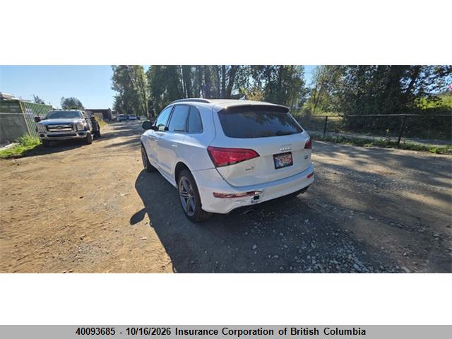 Audi Q5 2017 WA1M2AFP0HA047518 Image 3