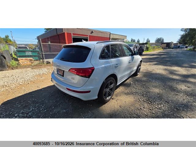 Audi Q5 2017 WA1M2AFP0HA047518 Image 4