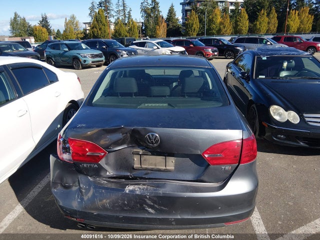 3VWD07AJ5EM232337 Volkswagen JETTA SE
