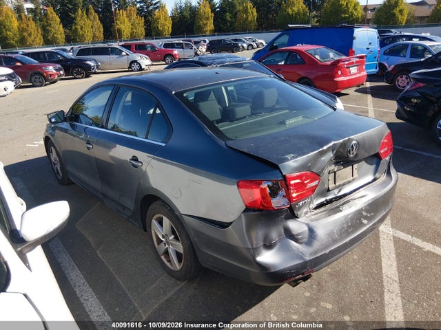 3VWD07AJ5EM232337 Volkswagen JETTA SE