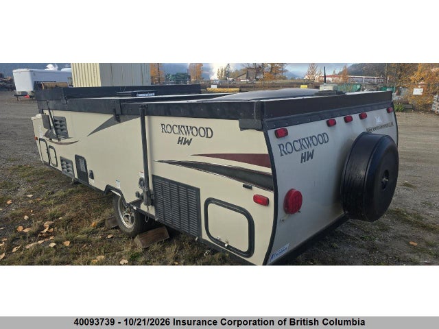 Forest River Rockwood 2018 4X4CPRX18JD303673 Image 8