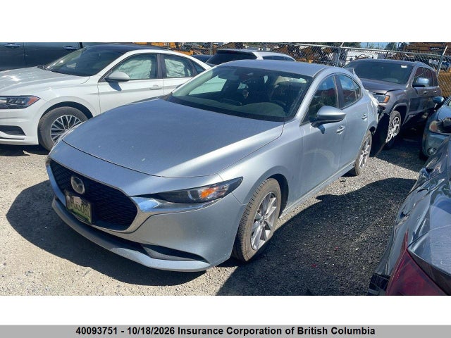 Mazda 3 Preferred 2021 3MZBPACL6MM220663 Image 2