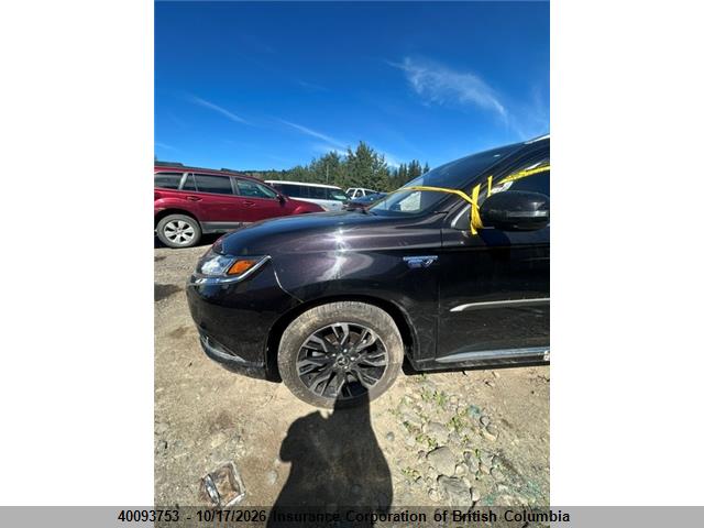 Mitsubishi Outlander Se/gt 2018 JA4J24A55JZ612184 Image 12
