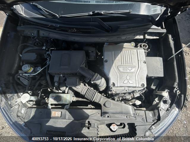 Mitsubishi Outlander Se/gt 2018 JA4J24A55JZ612184 Image 16