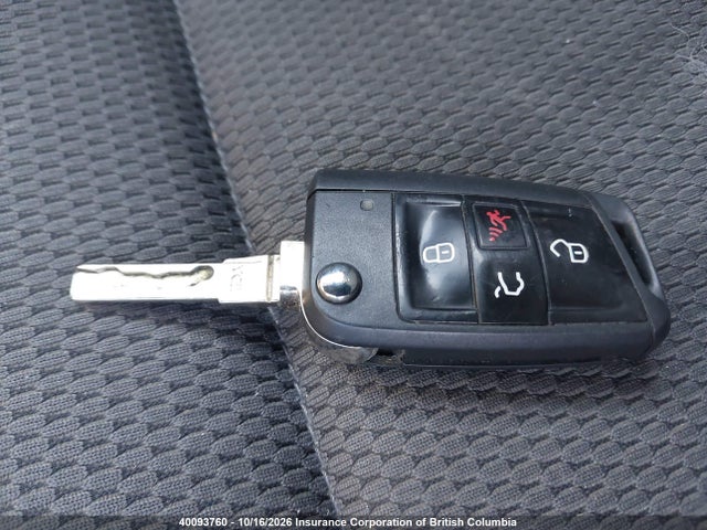 3VW2A7AU8FM090484 Volkswagen Golf