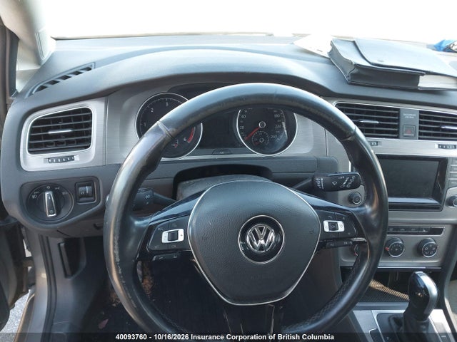 3VW2A7AU8FM090484 Volkswagen Golf