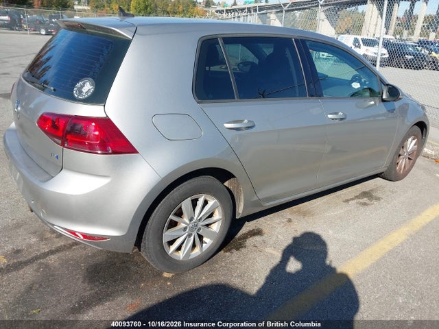 3VW2A7AU8FM090484 Volkswagen Golf