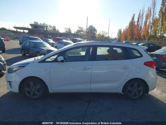 KNAHT8A37E7010473 KIA Rondo