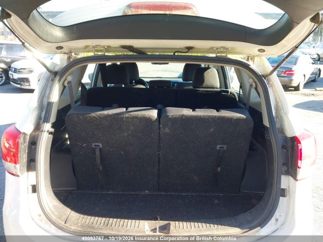 KNAHT8A37E7010473 KIA Rondo