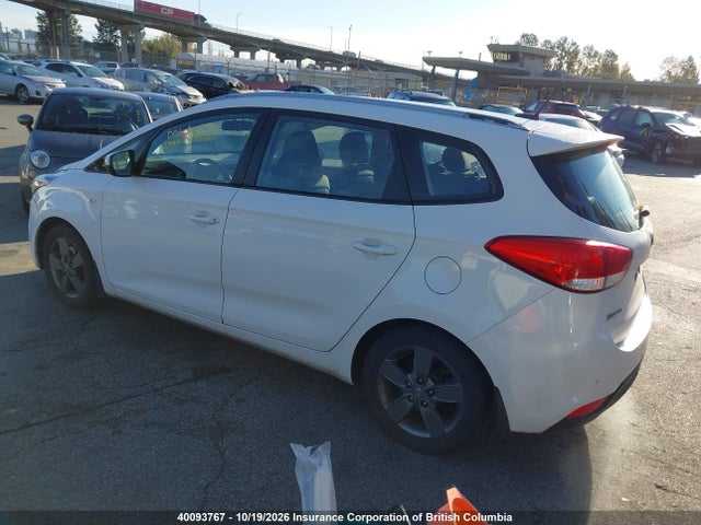 KNAHT8A37E7010473 KIA Rondo