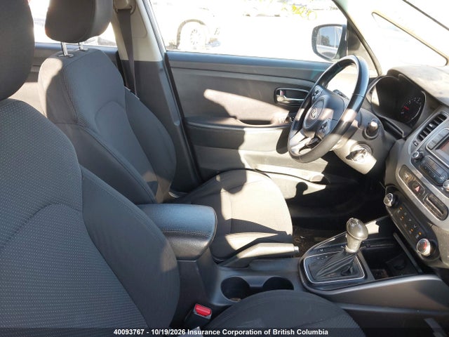 KNAHT8A37E7010473 KIA Rondo