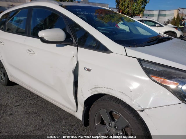 KNAHT8A37E7010473 KIA Rondo